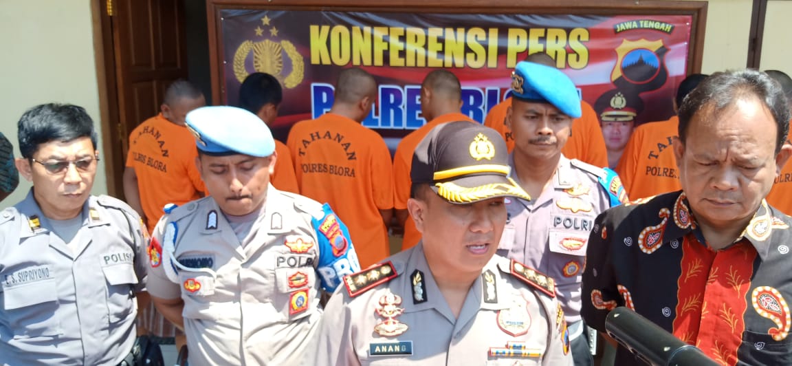 Polres Blora, Amankan 5 Tersangka Narkoba Dan 3 Tersangka Obat Terlarang Dalam Kurun Waktu 3 Bulan