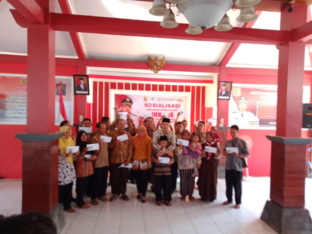 Sebanyak 2015 Warga Purwantoro Terima Kartu JKN/KIS