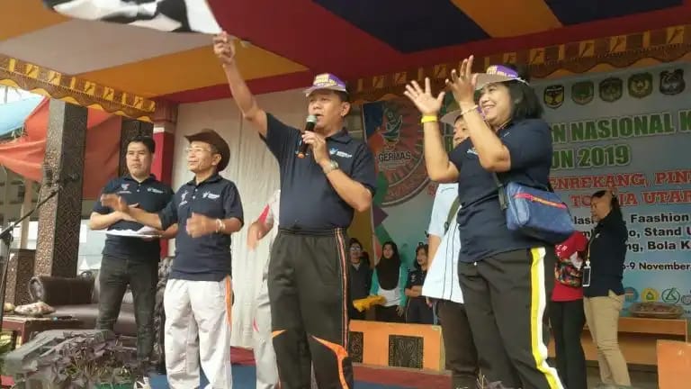 Meriahkan HKN ke-55 Dengan Jalan Sehat dan Senam Sehat, Dilepas Sekda Torut