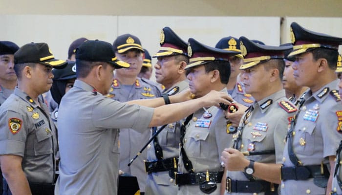 Kapolda Sulsel Pimpin Sertijab 12 Kapolres, Kapolres Lutra Bergeser ke Gowa