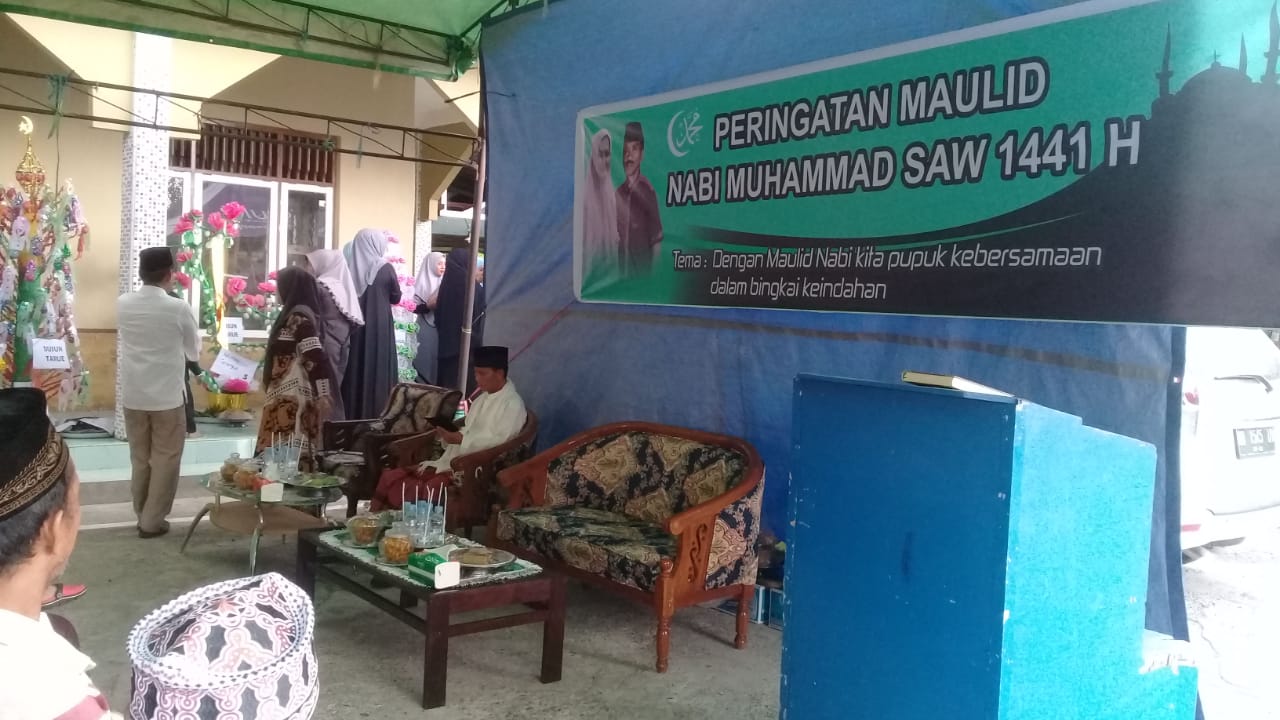 Tak Hadir Bupati Maulid Nabi SAW di Buangin, Warga Majelis Taglim Kecewa