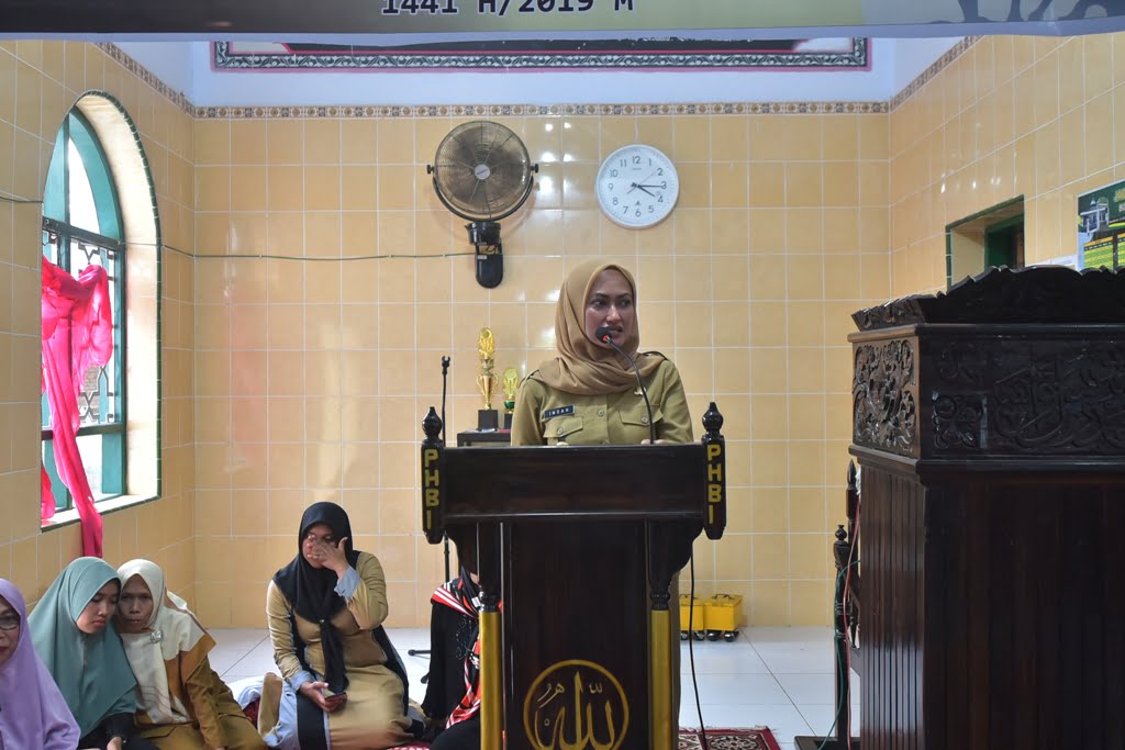 Hadiri Maulid Nabi di Desa Sidomukti, Ini Komentar Bupati Lutra