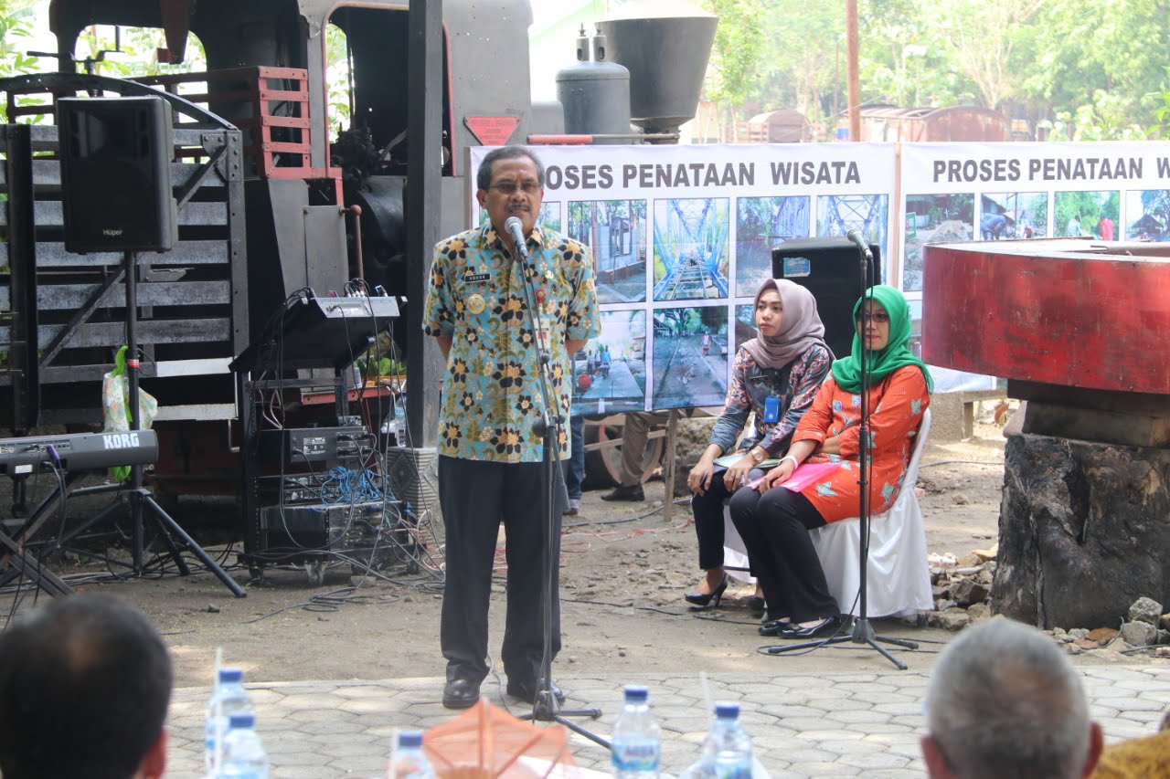 Dukung Revitalisasi Taman Seribu Lampu,  Perhutani Teken Kerjasama Dengan Pemkab Blora