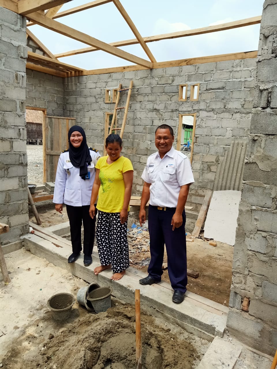 Bakamla RI Bersama Perahu Pustaka Dan Jangkar Pustaka Lakukan Bedah Rumah