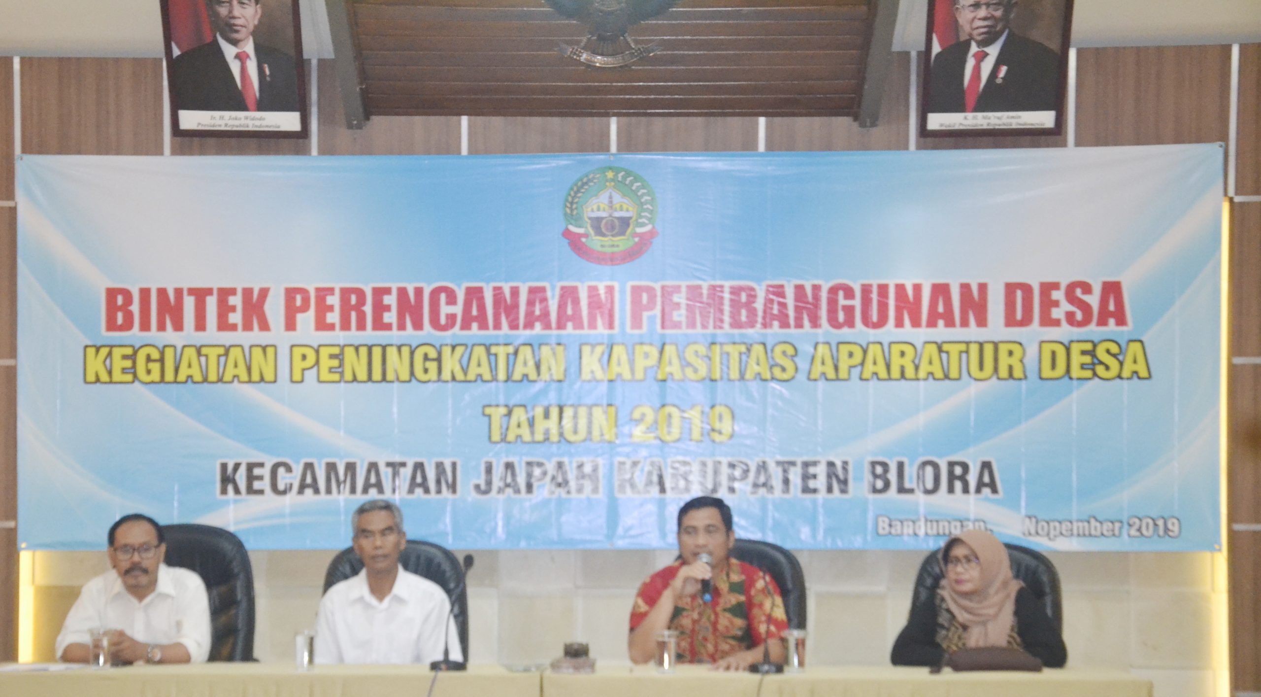 Agus Puji Mulyono Tutup  Bintek Perencanaan Pembangunan Desa Sekecamatan Japah Di Bandungan