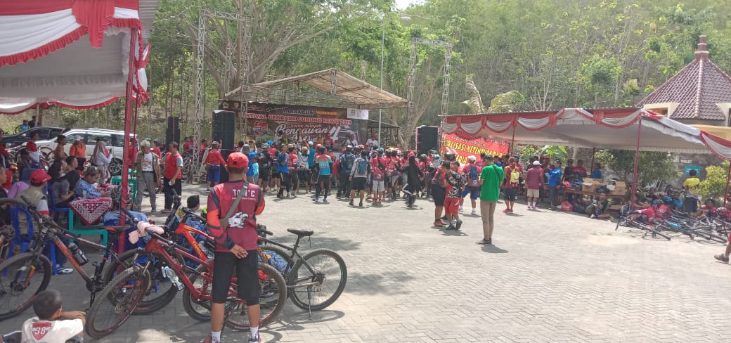 Ribuan Goweser Meriahkan Event Bengawan Solo Purba
