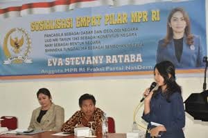 Isteri Wabup Torut, Sosialisasikan 4 Pilar MPR RI di Kampus II UKI Toraja