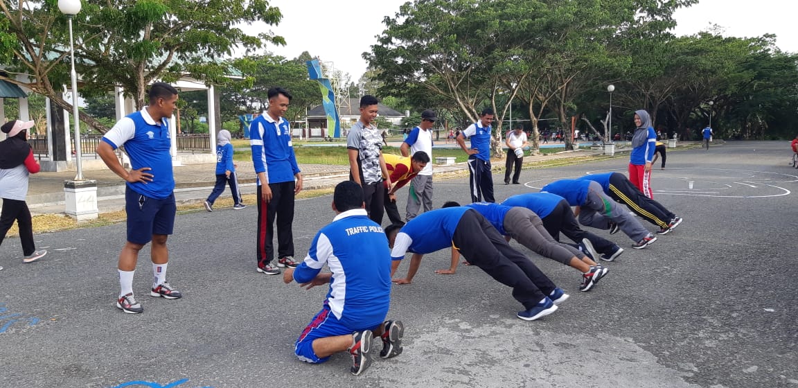 Kasatlantas Polres Lutra, Galakkan Olahraga Untuk Menunjang Tugas Dengan Baik