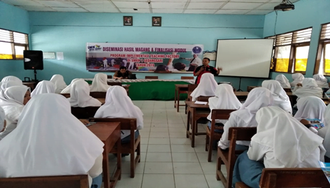 Roadshow Edukasi Sekolah Vokasi  UMS di SMKN 1 Gedangsari Gunungkidul