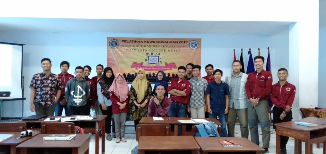 Motivasi dan Pelatihan Wirausaha Bersama Team Mind Strong Indonesia