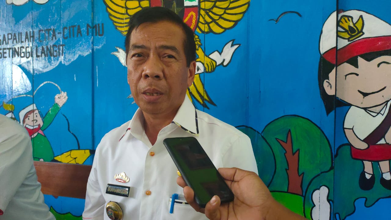 Kadisdik Lamsel Pastikan Tahun 2020 UN Tetap Dilaksanakan