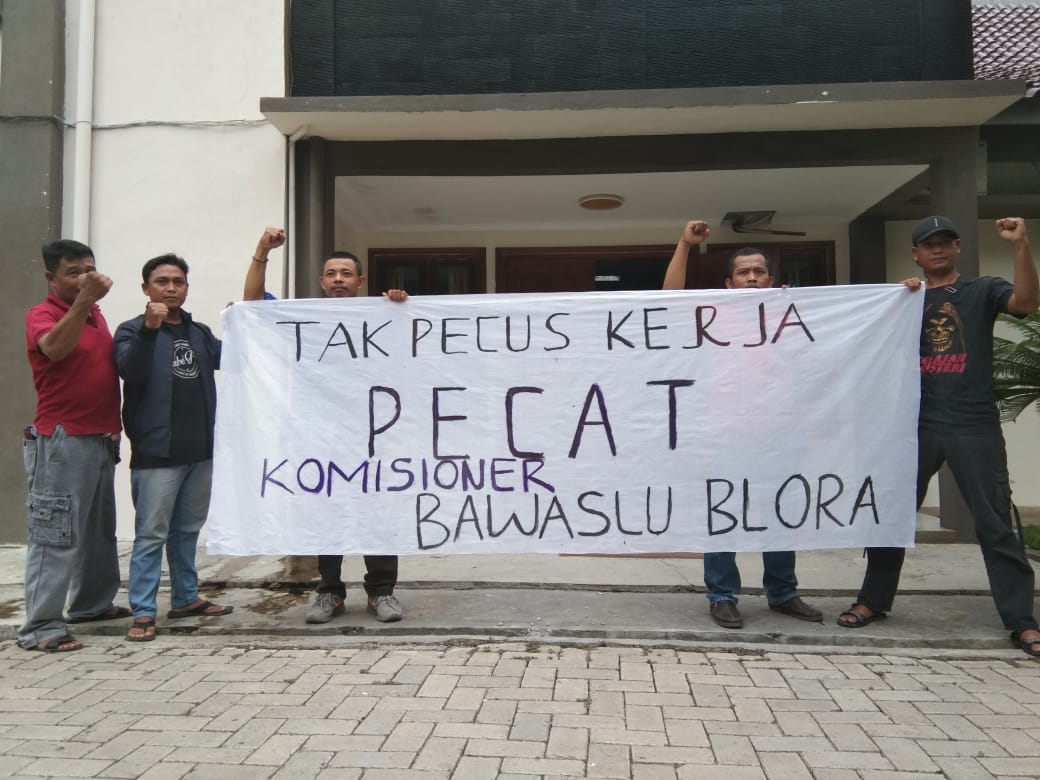 Seleksi Panwascam Tak Transparan, Integritas Bawaslu Blora Disangsikan