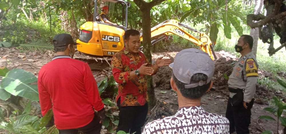 Akhirnya Sungai Way Tangkil Di Lakukan Pengerukan