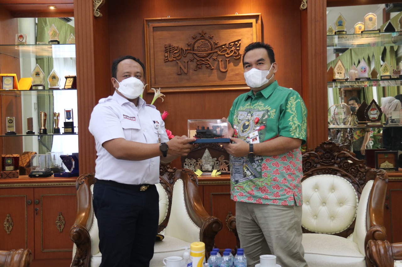Bupati Ajak PT. KAI Optimalkan Aset Untuk Dorong Pertumbuhan Ekonomi Cepu – Blora