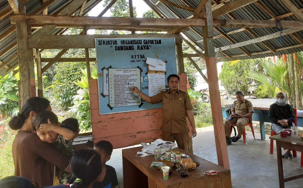 Kelompok Tani Wadah Berkumpulnya Masyarakat Yang Mandiri, Kades Dandang Bilang Ini