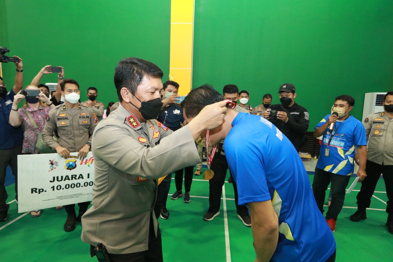 Turnamen Bulu Tangkis Ditutup Polda Jatim