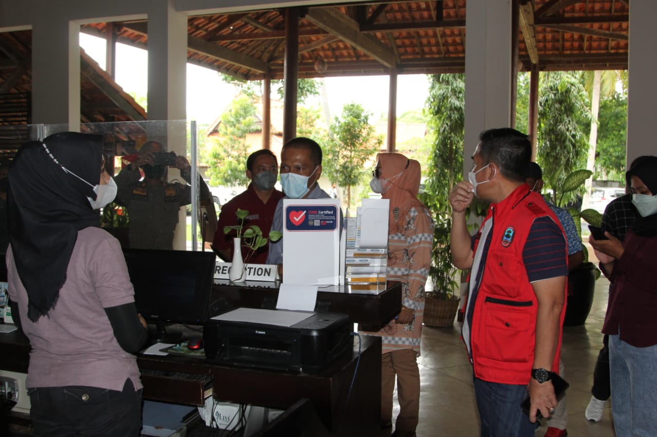 Tindak Lanjuti SE Bupati Lamsel Satgas Covid-19, Tinjau Tempat-Tempat Wisata