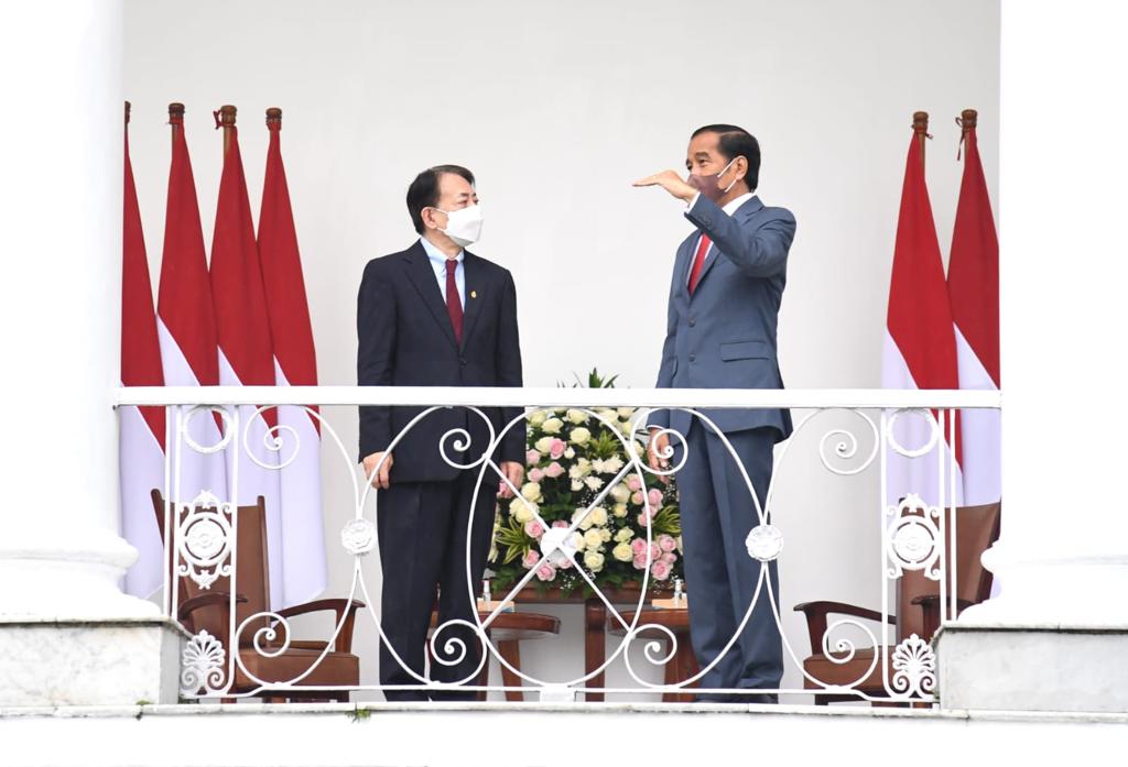 Presiden Jokowi Bertemu Pimpinan ADB di Istana Bogor
