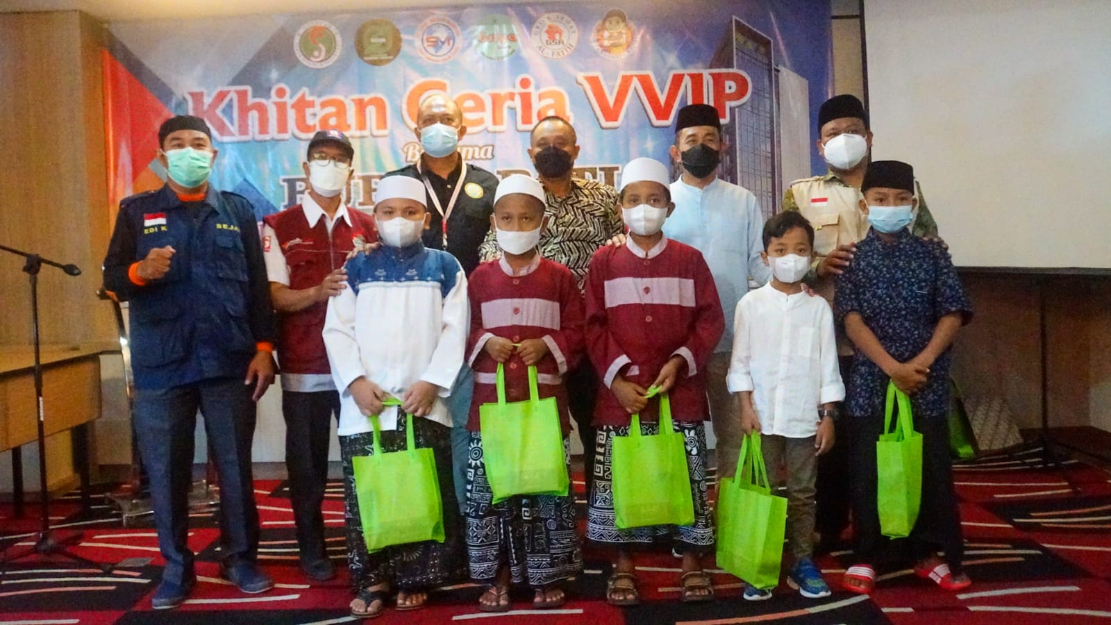 Sunatan Massal Gratis, Inilah Kata Bupati