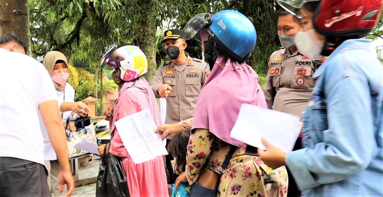 Pemda Tana Toraja Gelar Pasar Murah Misgor, Dijaga Ketat Polisi TNI