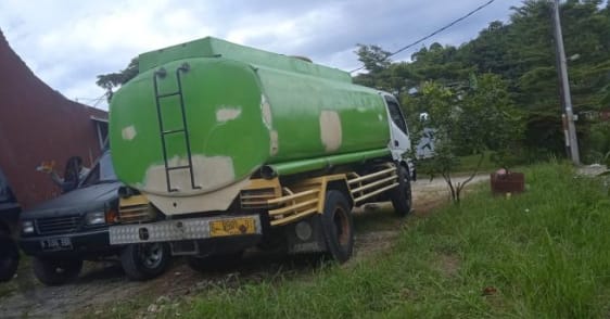 Dugaan Adanya Penimbunan Solar Bersubsidi di Ciomas Dengan Modus Belanja Dari SPBU Menggunakan Mobil Khusus