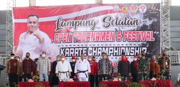 Sejumlah Anggota DPRD Lamsel Menghadiri Pembukaan Kejurda Karate Sekaligus Pelantikan Ketum dan Pengurus Forki