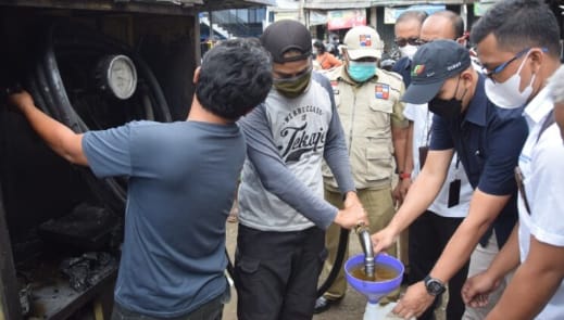 Operasi Pasar, Perumda PPJ Jual Minyak Goreng Curah Rp 14.000