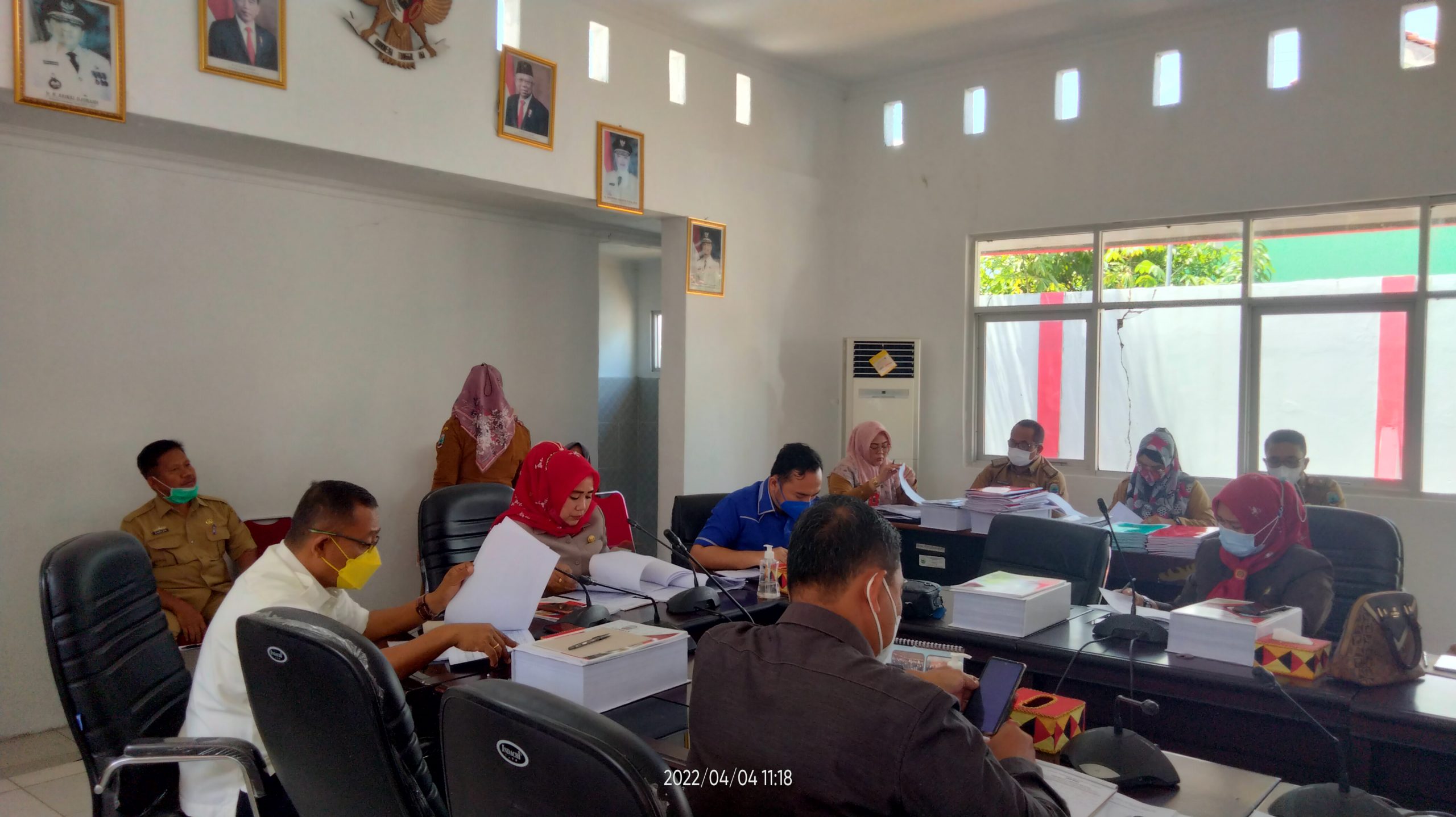 Rosdiana Pimpinan Jalanya Rapat Pansus Tentang LKPJ Bupati Lamsel Ta-2021