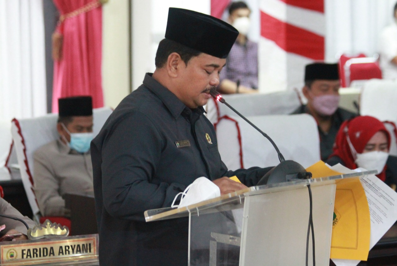 Fraksi Golkar Meminta Pemerintah Untuk Lebih Memperhatikan Kesejahteraan Guru Honorer