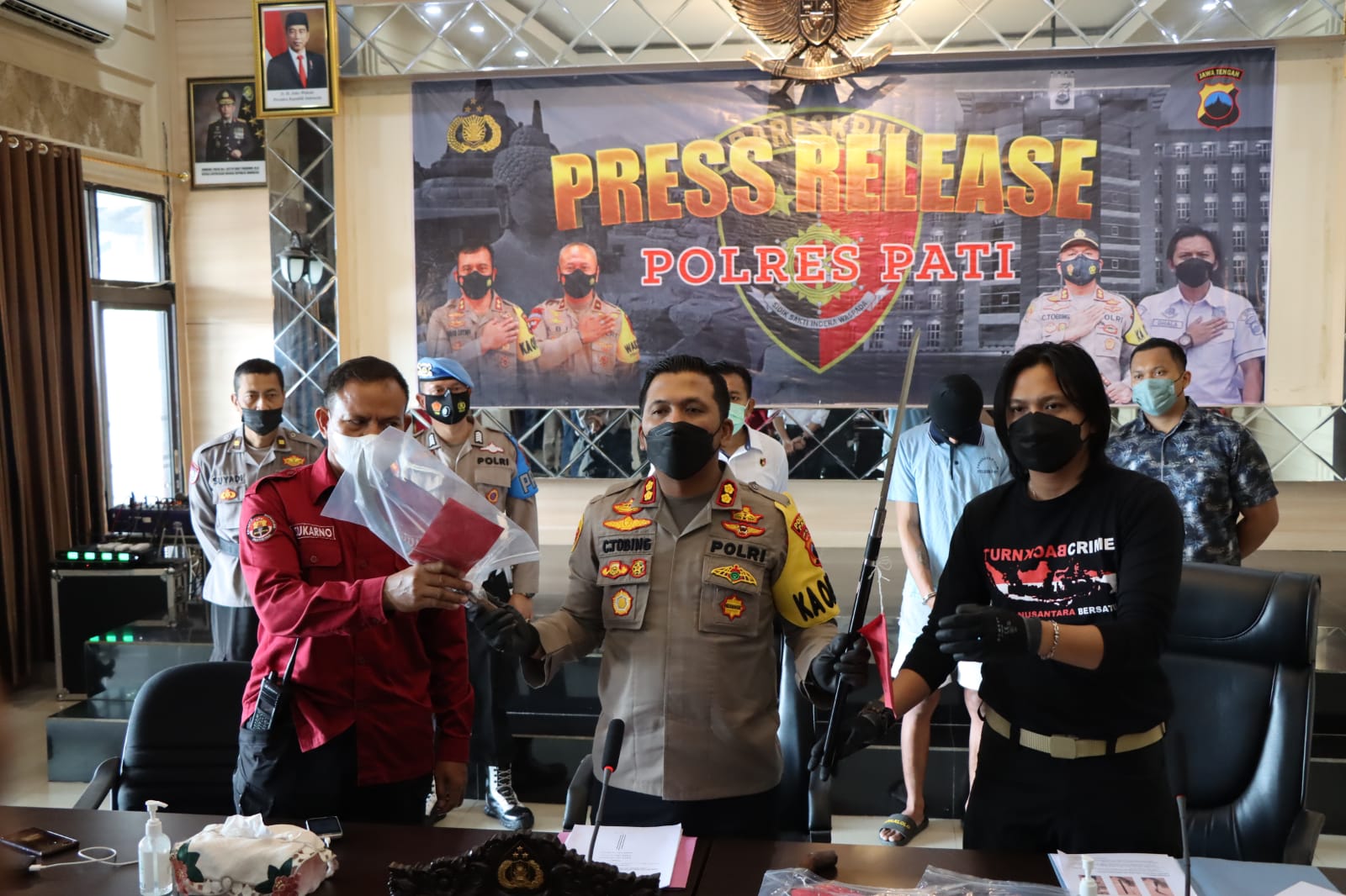 Viral di Medsos!!! Polres Pati Berhasil Bekuk 13 Pelaku Bawa Sajam