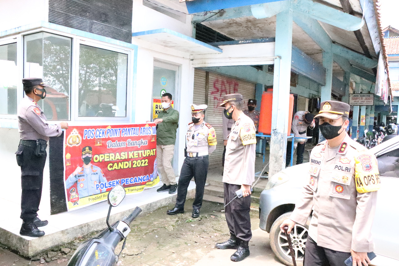 Polres Jepara Lakukan Ramp Check Angkutan Umum dan Tes Urine