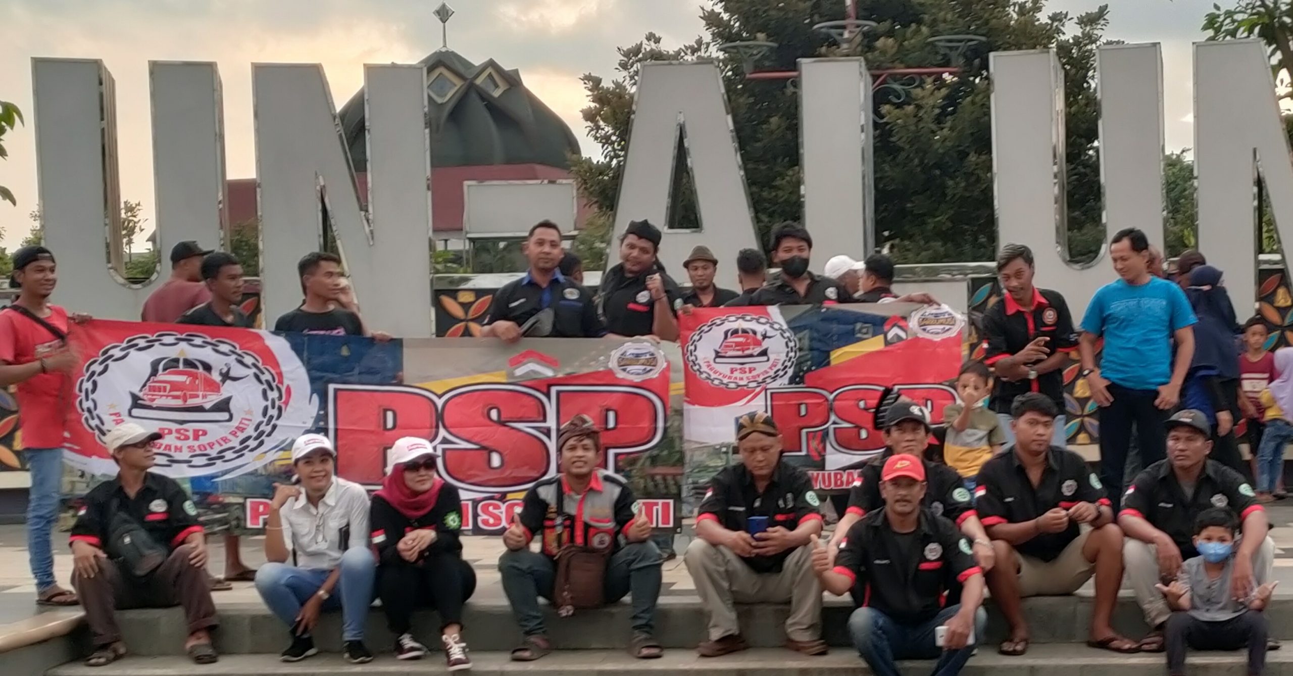 Jelang Berbuka Puasa, PSP Gelar Berbagi Takjil