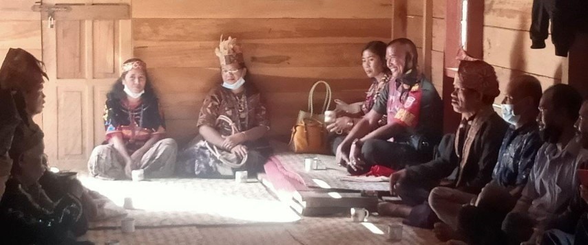 Kapten CBA Marten Luter ķe Pegunungan Terpencil Luwu Utara, Disambut Secara Adat: Ada Apa