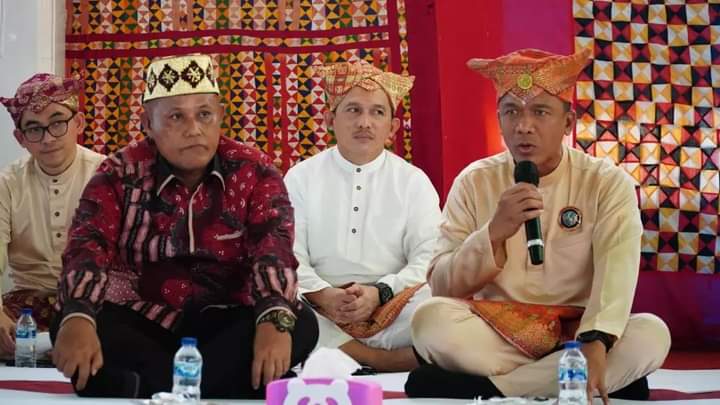 Bupati Lamsel,H Nanang Ermanto Hadiri Halalbihalal di Lamban Balak Marga Legun