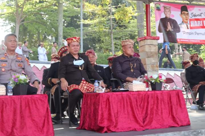 Wakil Ketua I DPRD Lamsel Ikuti Upacara Hardiknas