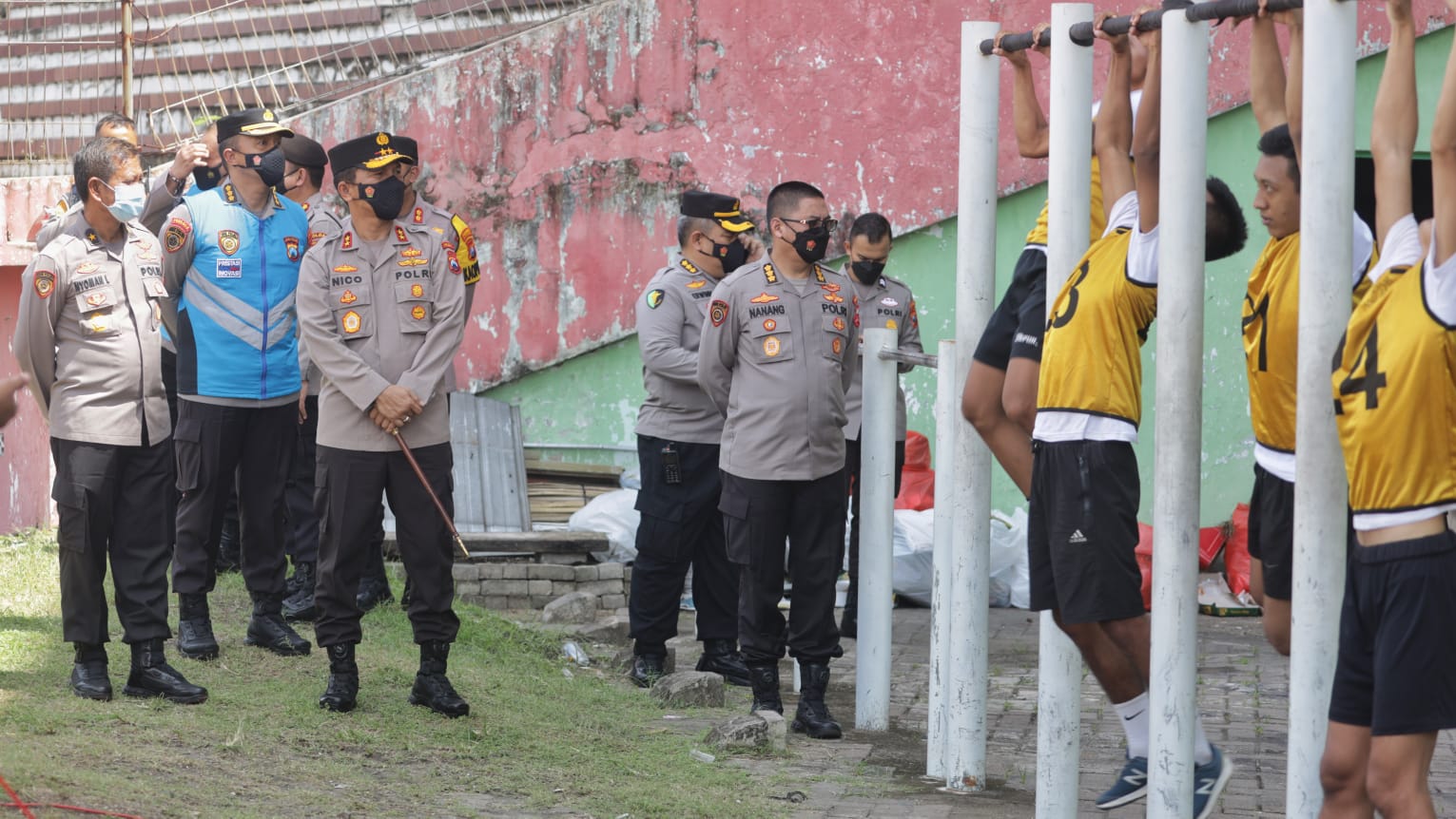 Kapolda Jatim Cek Pelaksanaan Test Kesamaptaan Jasmani