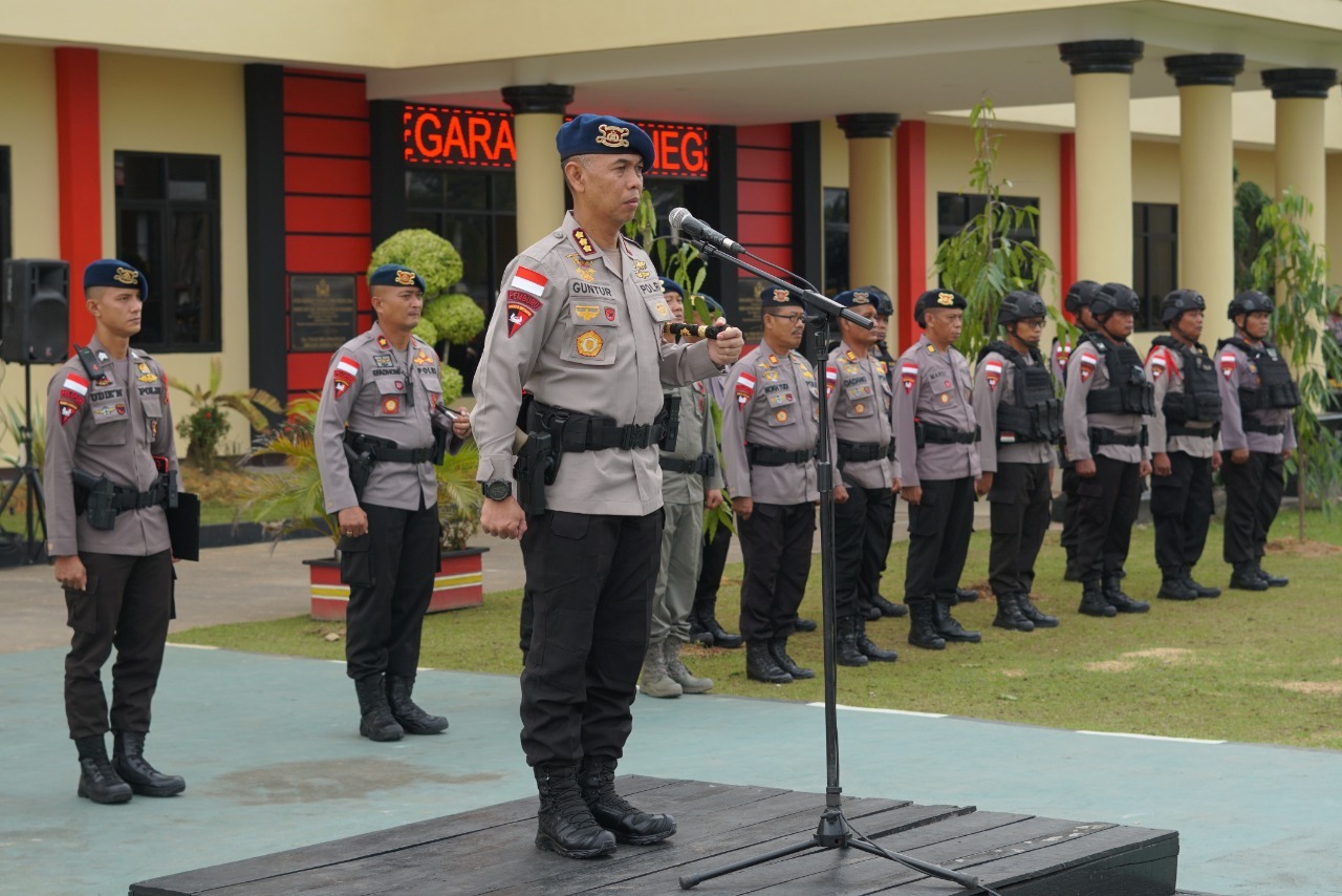 Dansatbrimob Polda Kalbar Gelar Almatsus dan Kendaraan