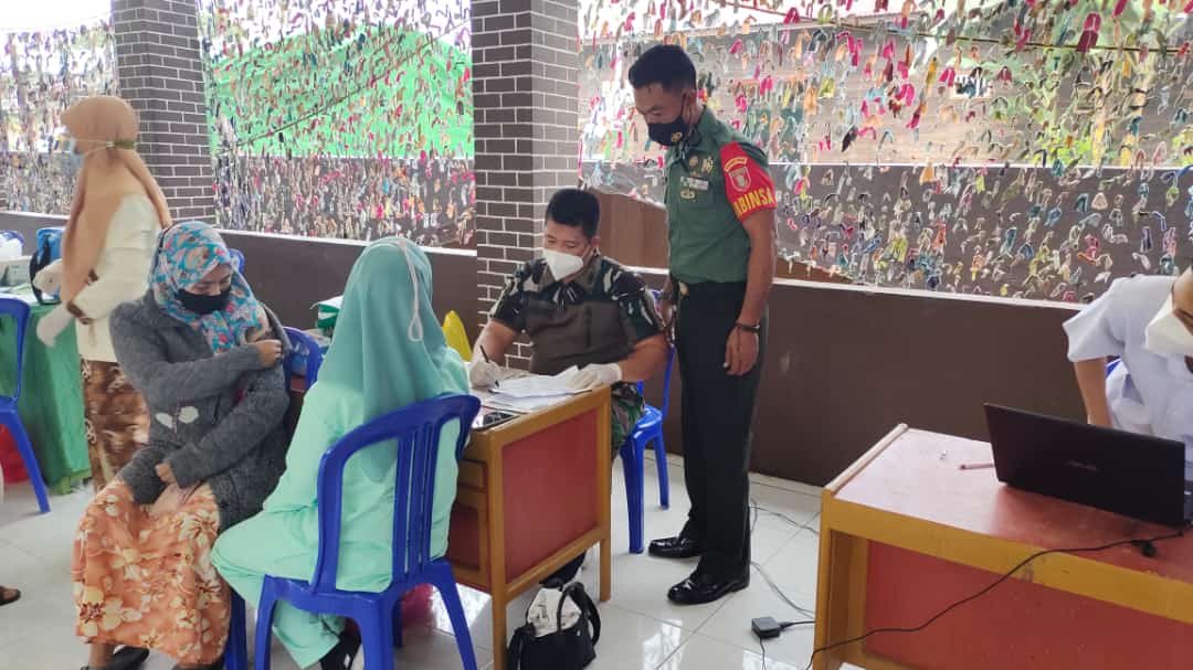 Kodim Kutai Kartanegara Gelar Serbuan Vaksinasi Di Tiga Lokasi Berbeda
