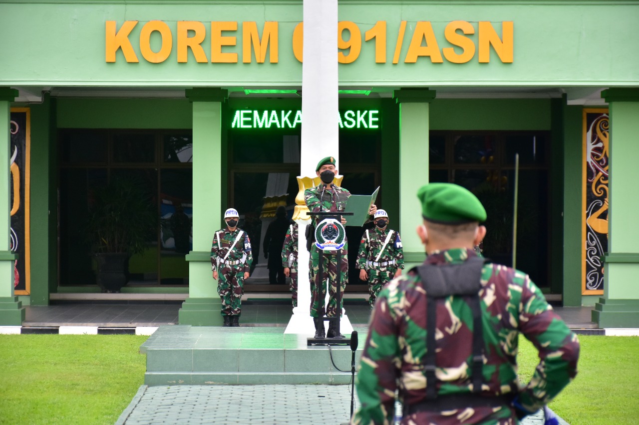 Menumbuhkan Jiwa Patriotisme, Korem 091/ASN Gelar Upacara Bendera Setiap Hari Senin