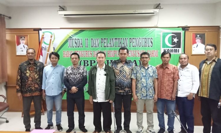 Haji Oki Tahkik Pimpin Himpunan Pengusaha KAHMI Karawang