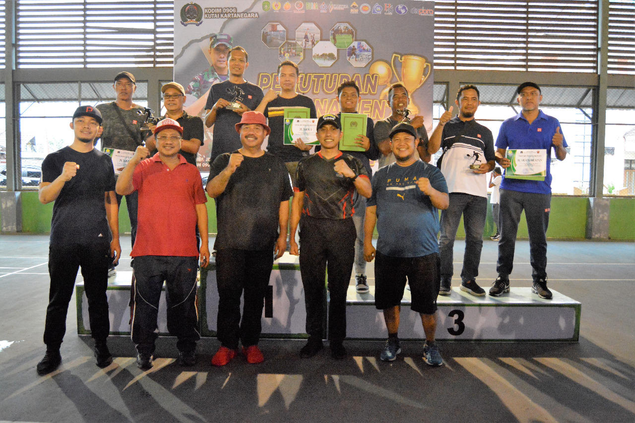 Bupati Kutai Kartanegara Tutup Turnamen Dandim Cup 2022