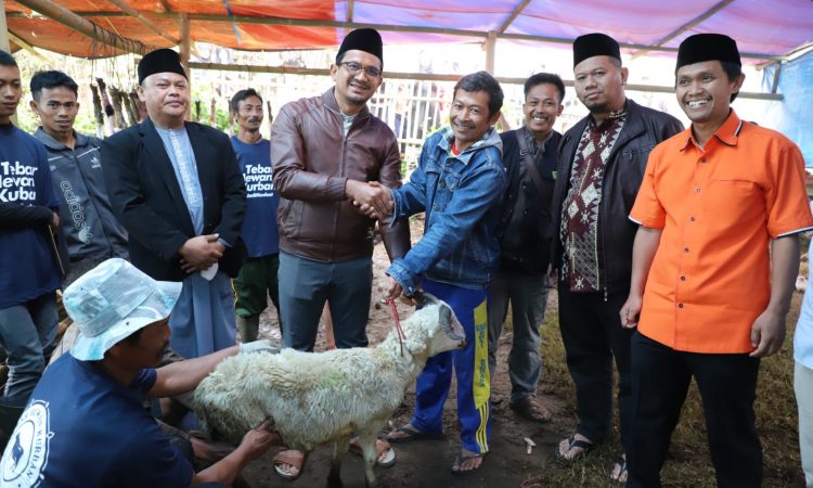 Menurut Wabup Garut Animo Masyarakat Masih Tinggi Untuk Berkorban Meski Dengan Adanya PMK