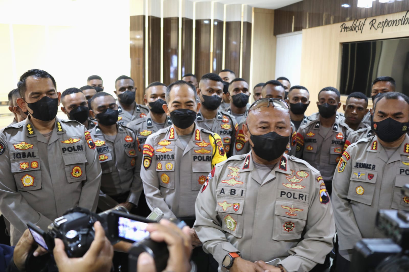 31 Bintara Asli Papua Menerima Arahan Wakapolda
