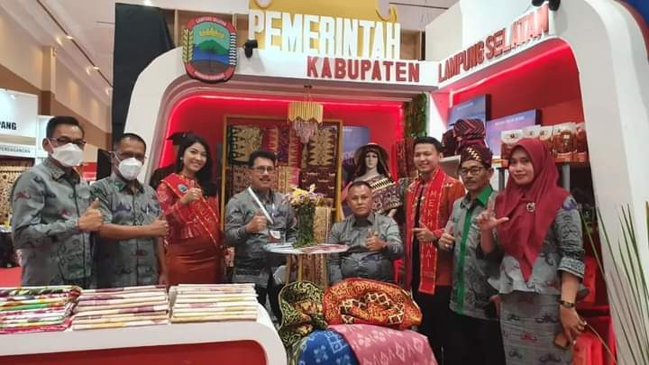 Pemkab Lamsel Pamerkan Sejumlah Produk di Gelaran Apkasi Otonomi Expo 2022 di Jakarta