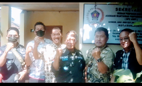 Cek Data, Kesbangpol Datangi Sekretariat DPC AWPI Surakarta