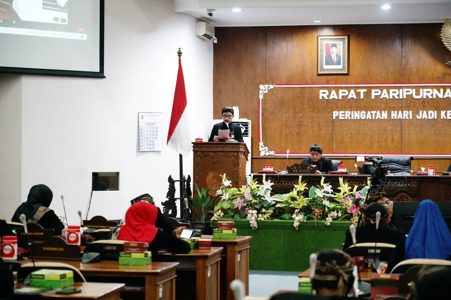 Hari Jadi ke-699, Bupati Rapat Paripurna