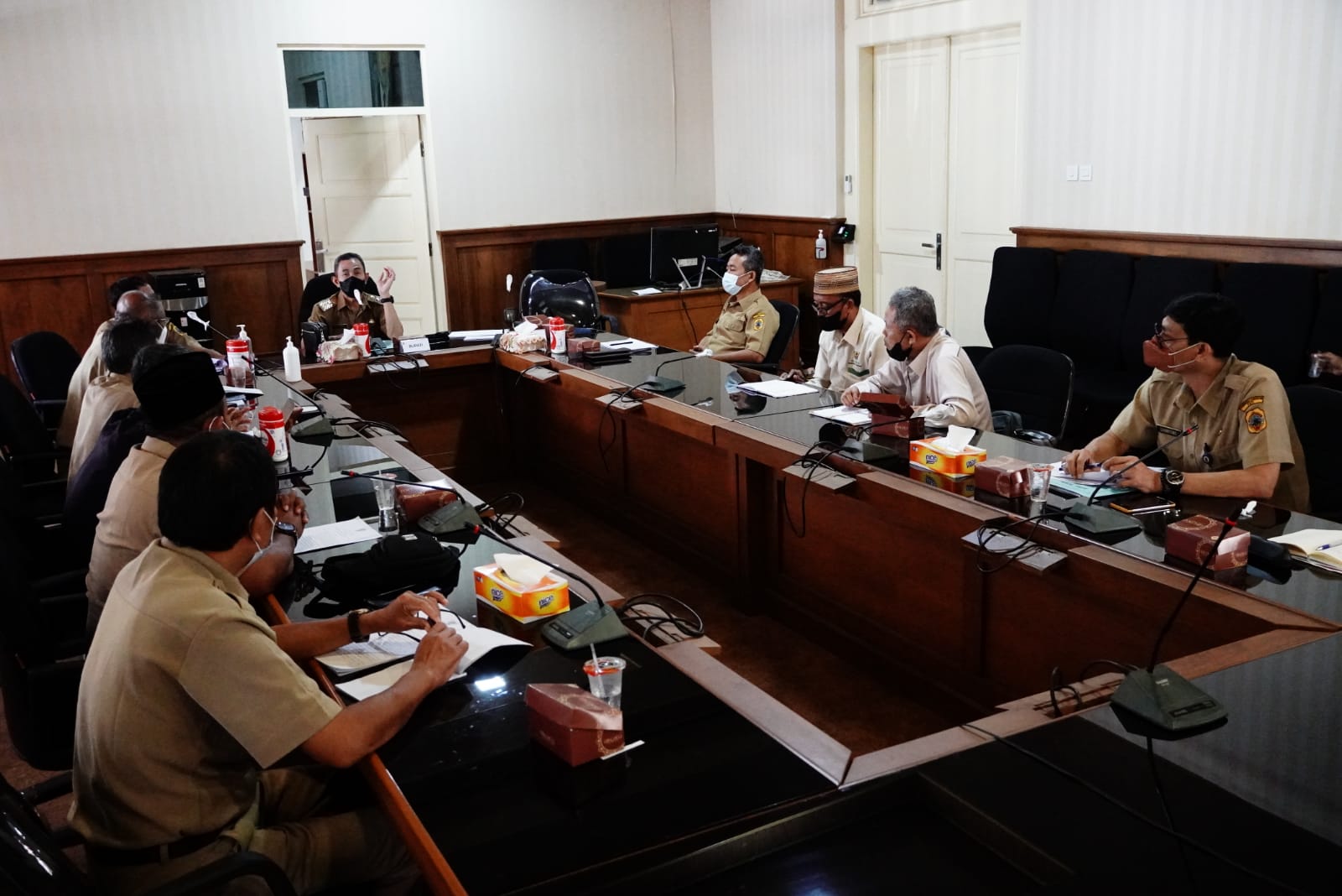 Bupati Serahkan Bantuan Korban Banjir