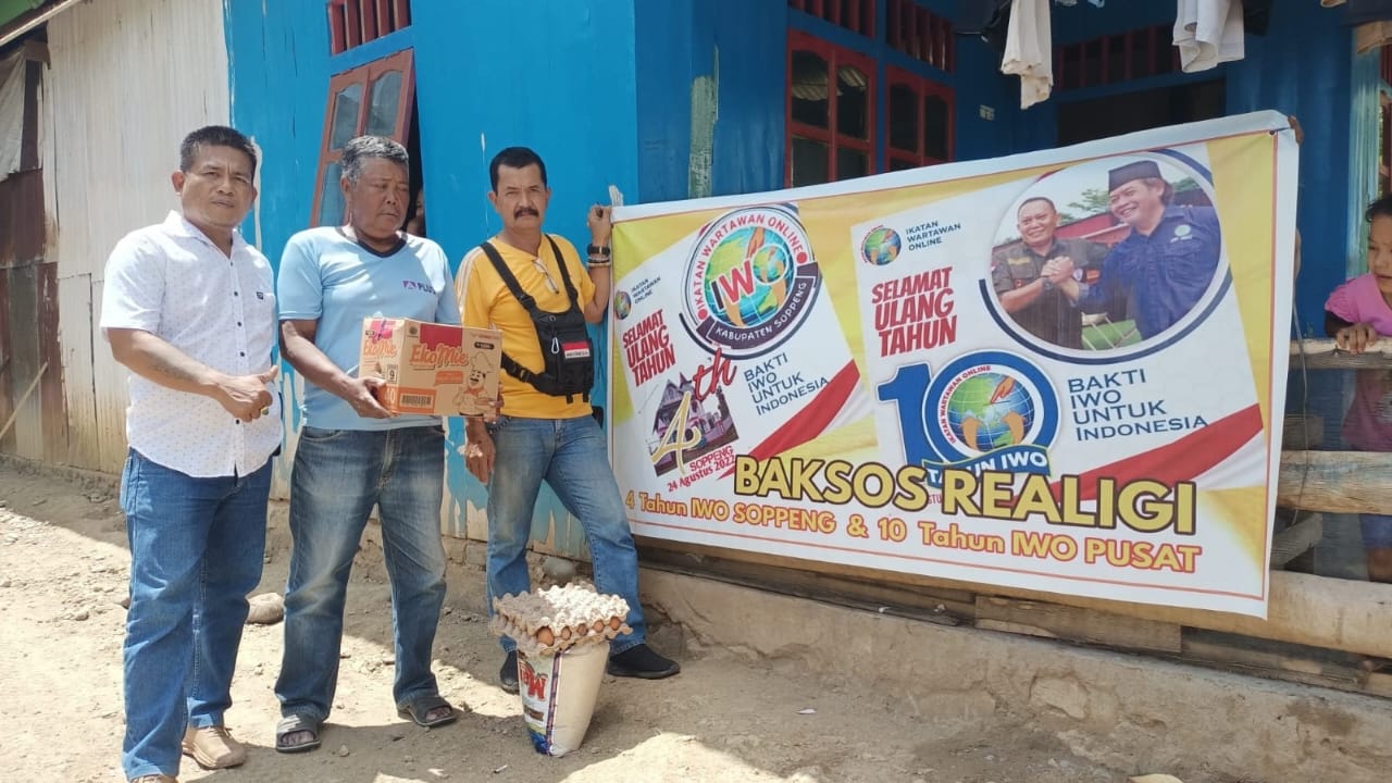 Warga Kurang Mampu Terima Baksos