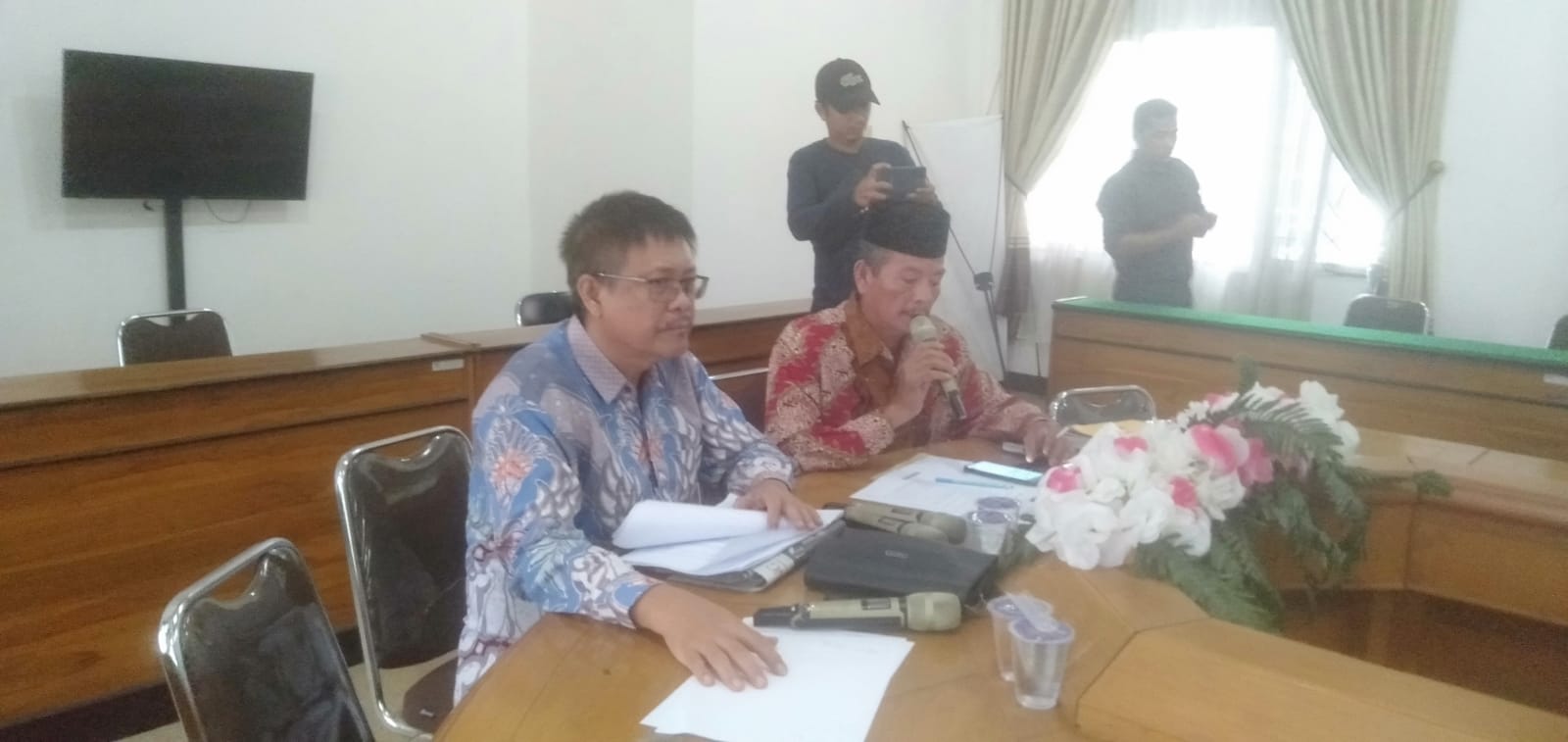KOMISI III DPRD PANGGIL PENGUSAHA BAHAS SISTEM PENGELOLAAN LH DAN TAMBANG