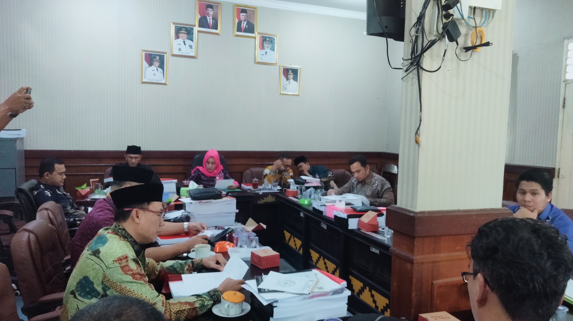 Komisi III DPRD Lamsel Bersama Dinas PU-PR Gelar Rapat Pembahasan APBD-P Ta-2022